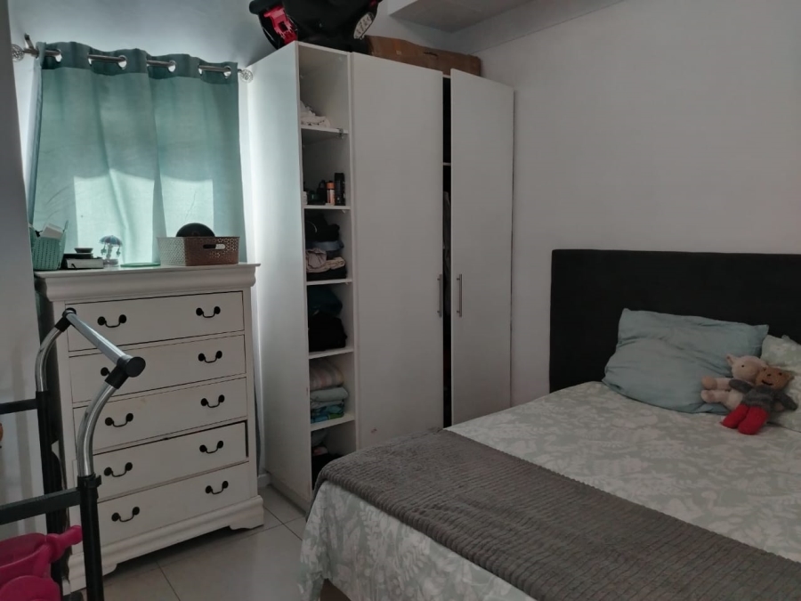 2 Bedroom Property for Sale in Parklands Western Cape